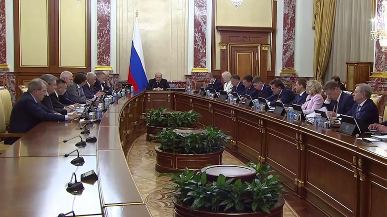 Более 5,6 млрд рублей направило правительство на поддержку 3 регионов РФ