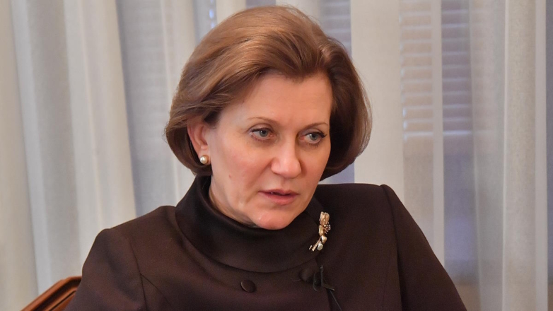 Попова прокомментировала вопрос о введении масочного режима в России