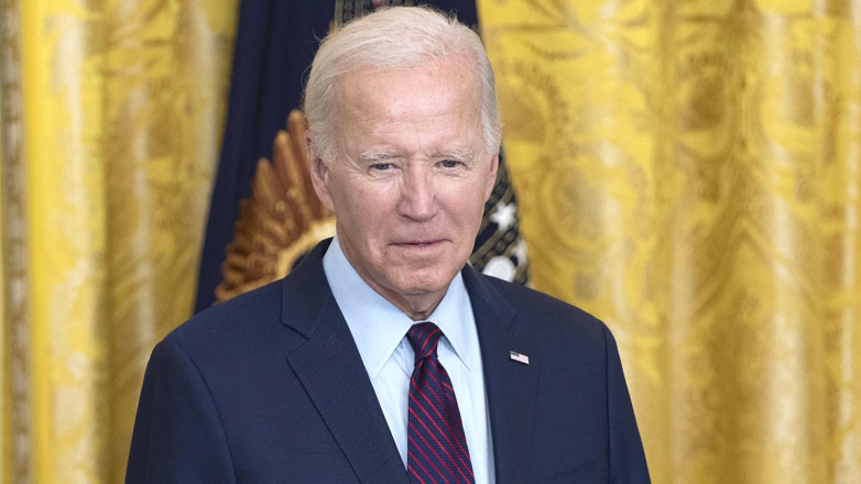 Белый дом опроверг утверждение о том, что с Байденом обращаются, как с ребенком