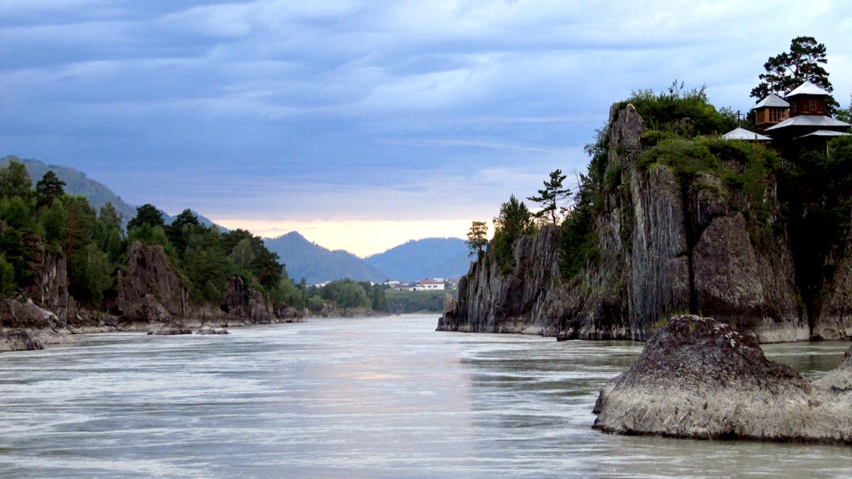 Река Катунь и остров Патмос