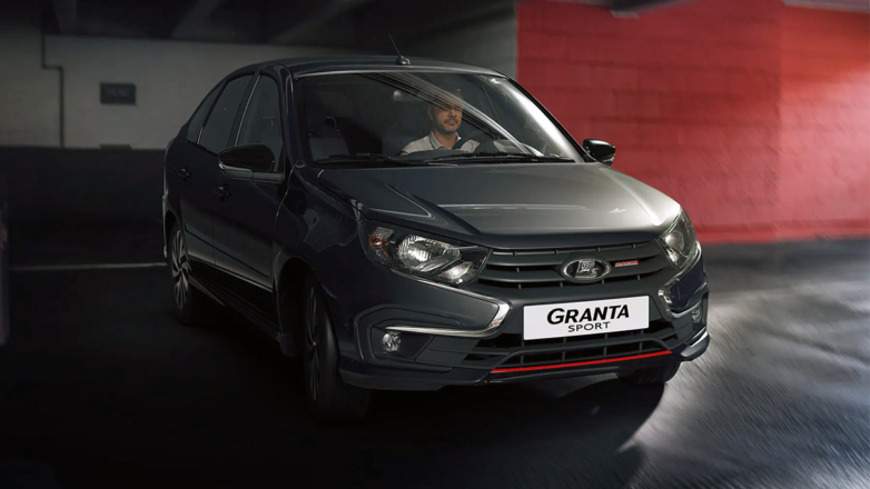 АвтоВАЗ назвал отличия Lada Sport от Lada Granta