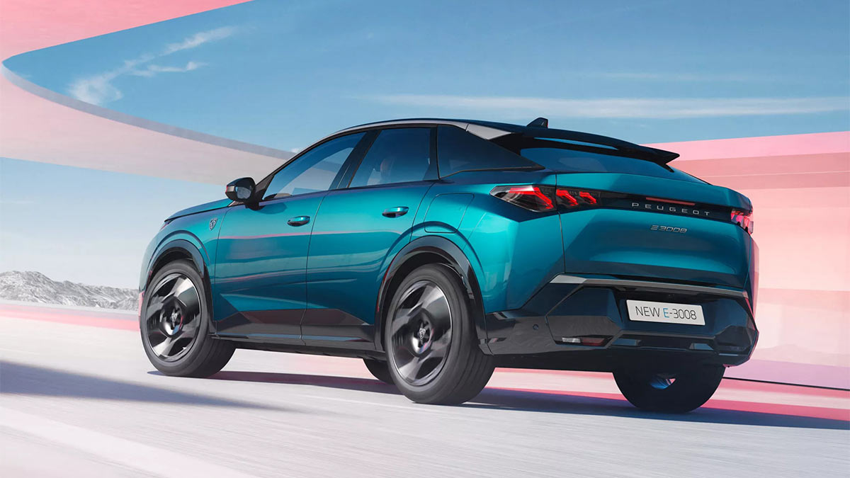 Peugeot E-3008