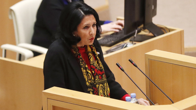 Конституционный суд Грузии начал рассмотрение вопроса об импичменте Зурабишвили