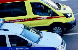 Автобус въехал в остановку в Санкт-Петербурге, погибла женщина