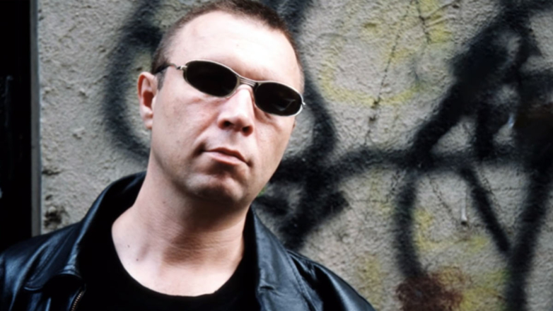 Писатель-загадка: кто такой Пелевин и почему все о нем говорят