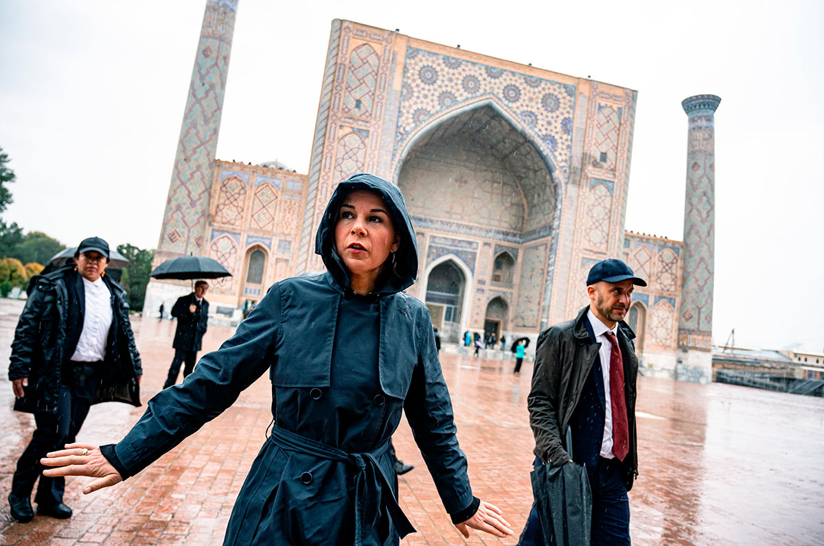 Министр иностранных дел ФРГ Анналена Бербок в Самарканде