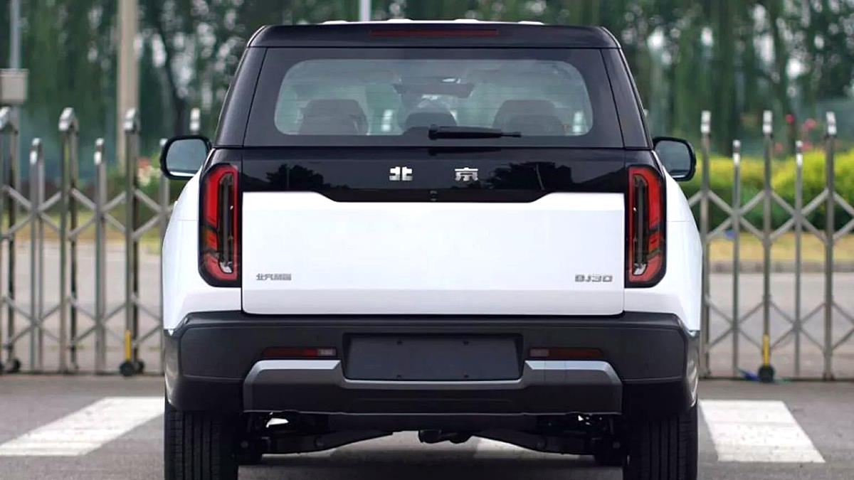BAIC BJ30 сзади