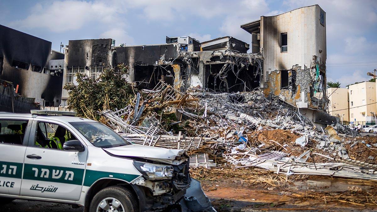 Последствия обстрела израильского Сдерота