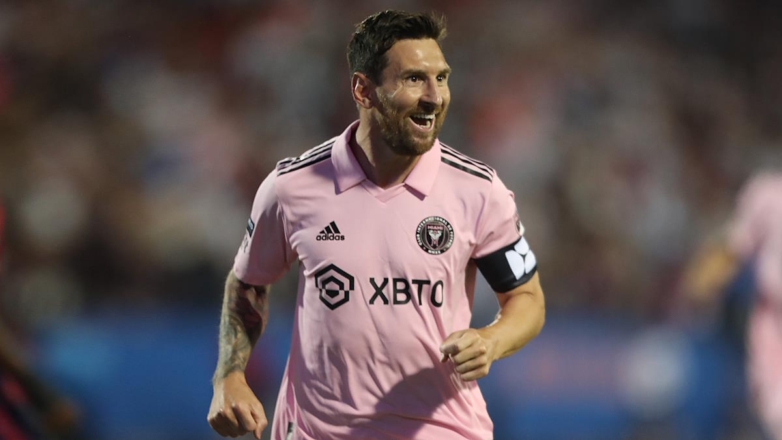 Месси пришлось извиняться за отсутствие на поле в Гонконге