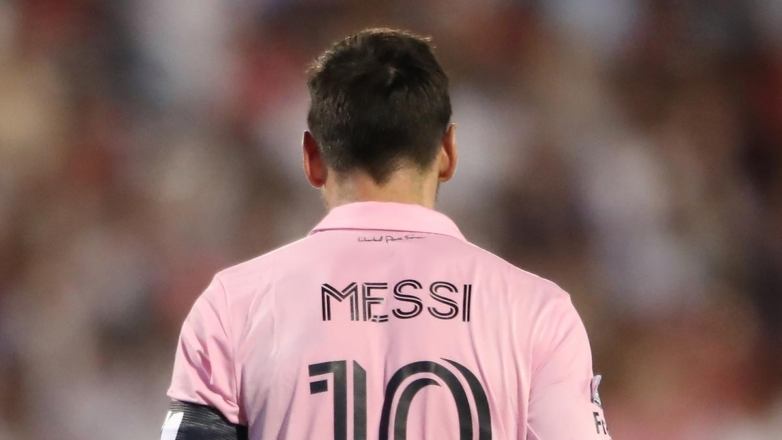 "Верните деньги": в Гонконге потребовали объяснений из-за отсутствия Месси на поле