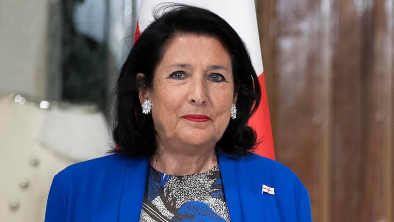 В парламенте Грузии начинается процедура импичмента президента страны