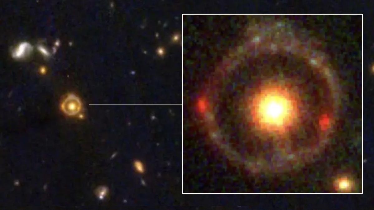 "Кольцо Эйнштейна"