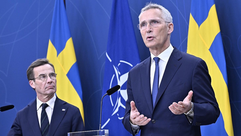 Столтенберг: конфликт на Украине истощил запасы НАТО