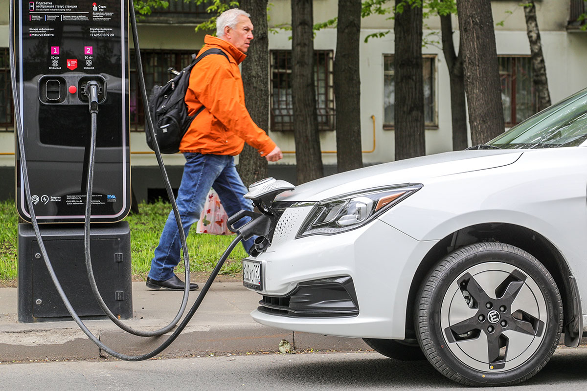 Автомобиль Evolute i-pro в Москве