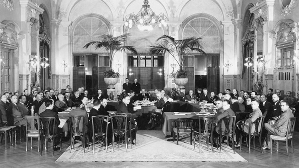 Участники конфрененции в Монтрё, июль 1936