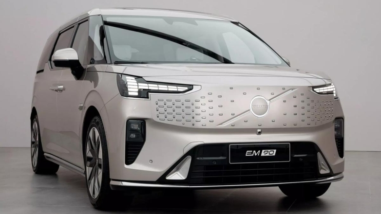 Первый минивэн Volvo оказался перелицованным Zeekr 009