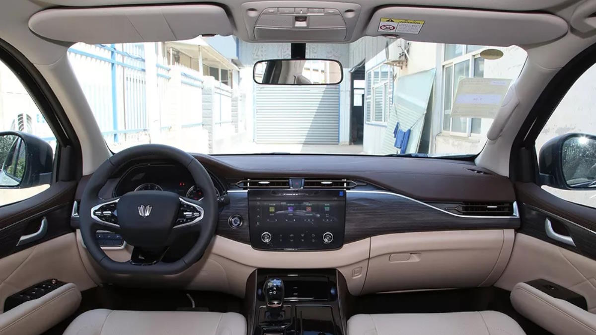 Dongfeng Nissan Paladin салон