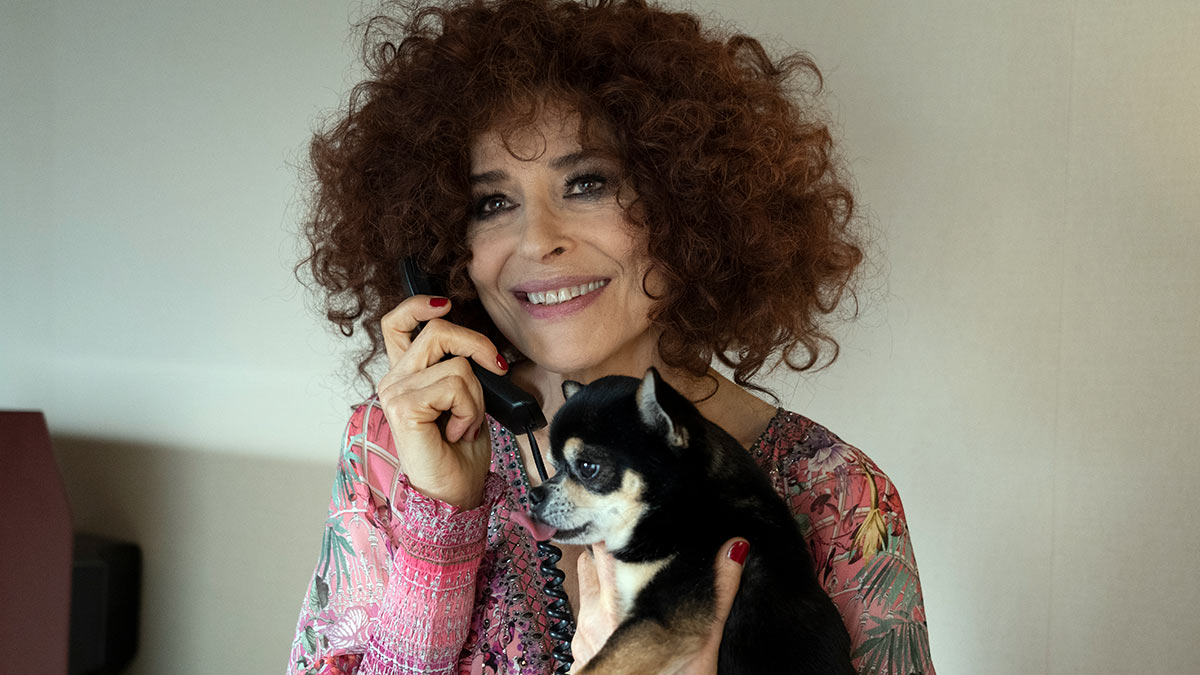 Кадр из фильма "Дворец"