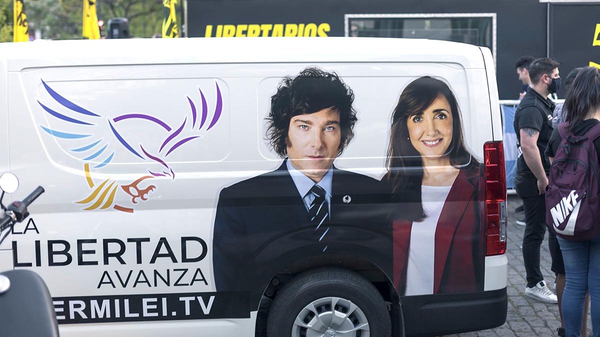 Хавьер Милей