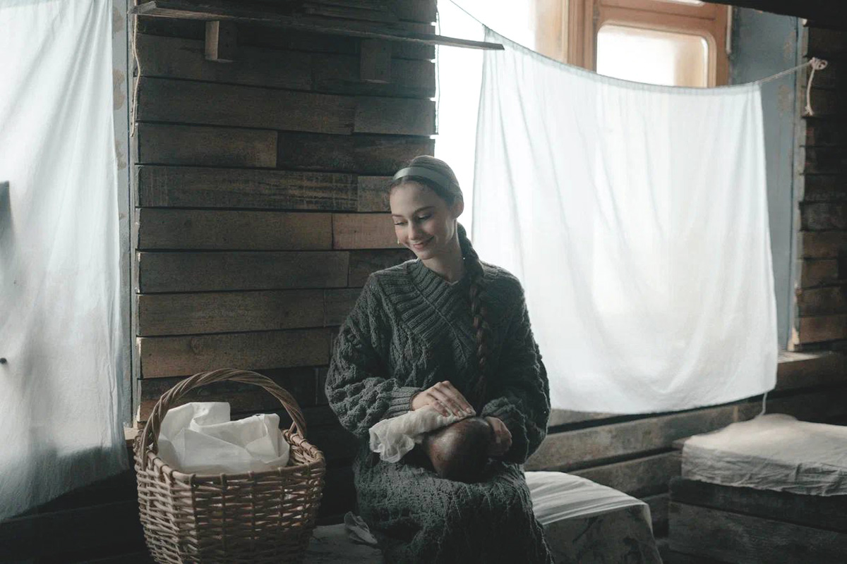 Сцена из спектакля "Морозко"