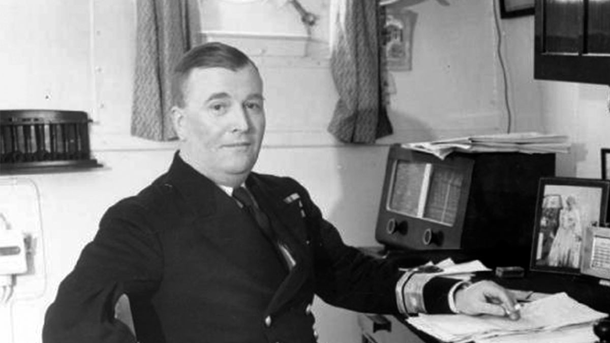 Адмирал Роберт Барнетт