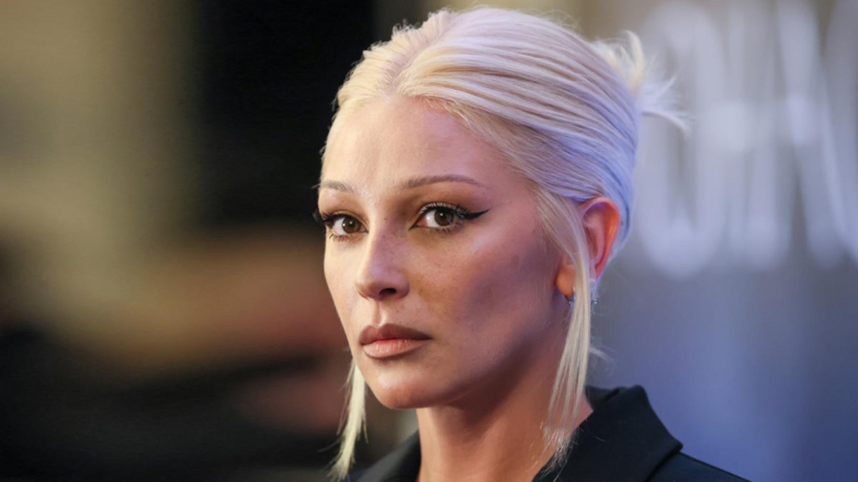 ФНС заблокировала счета Анастасии Ивлеевой