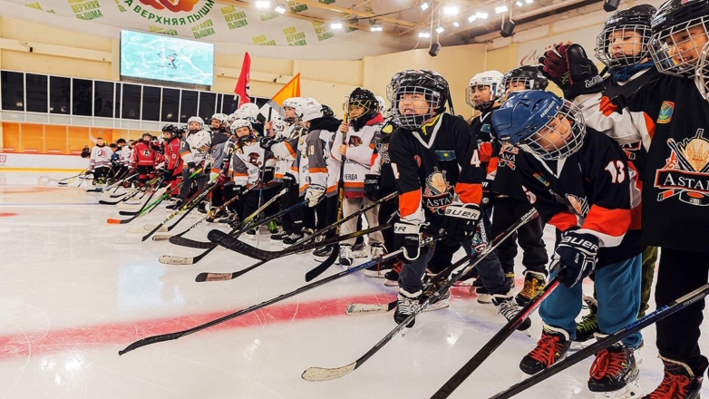 Юные хоккеисты сразились за "Кубок Урала"