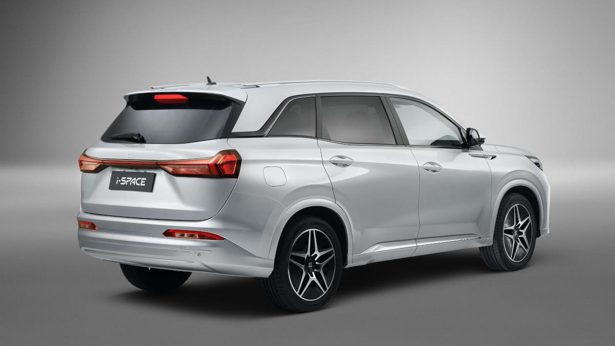 Evolute i-SPACE сзади