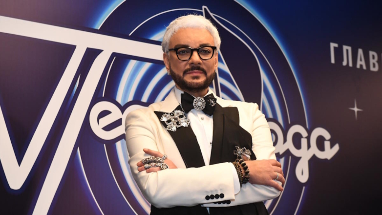 Юрист Киркорова: певца не могут лишить звания народного артиста из-за вечеринки