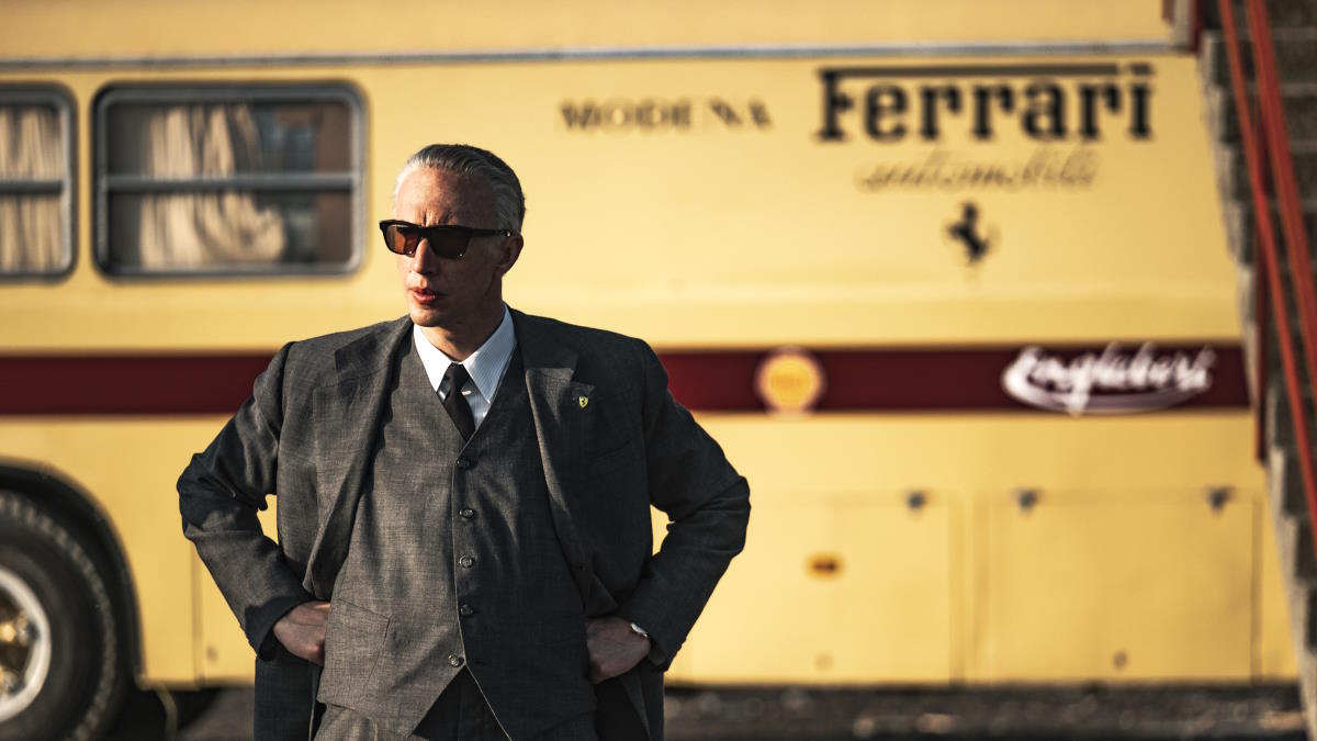 Кадр из фильма "Феррари"