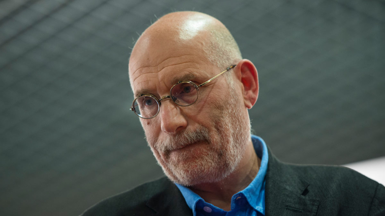 В отношении писателя Акунина инициировали уголовное преследование