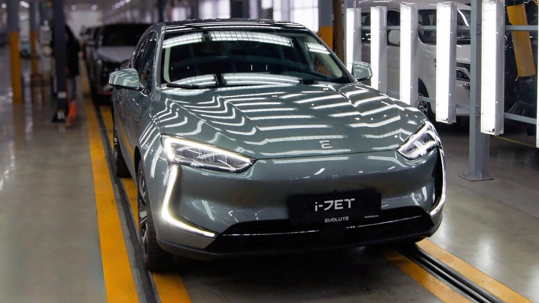 В России началось производство спортивного электрокроссовера Evolute i-Jet