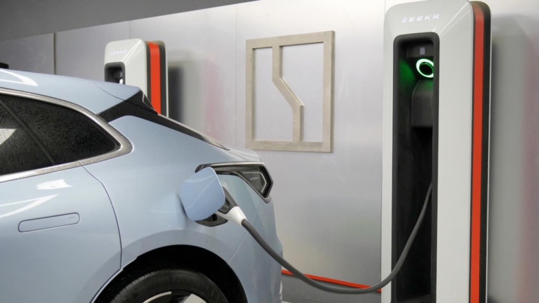 Zeekr запускает производство "золотой батареи" со сверхбыстрой зарядкой