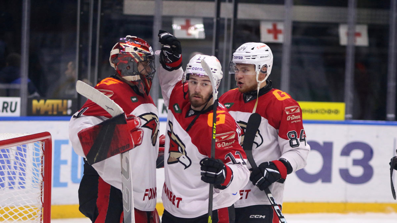 "Авангард" минимально обыграл "Адмирал" в КХЛ