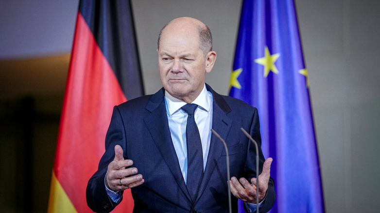 Шольц раскритиковал Трампа, назвавшего Зеленского диктатором