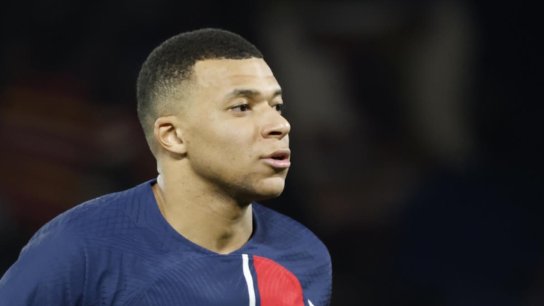 СМИ: "Ливерпуль" намерен подписать Мбаппе на замену Салаху