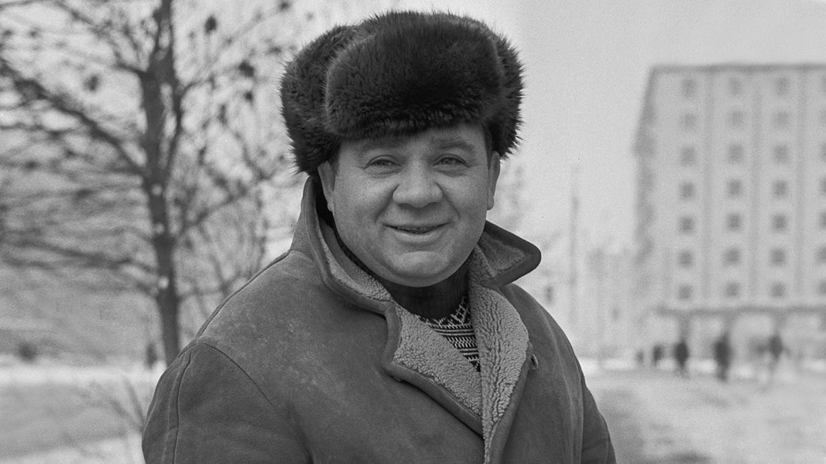 Евгений Леонов