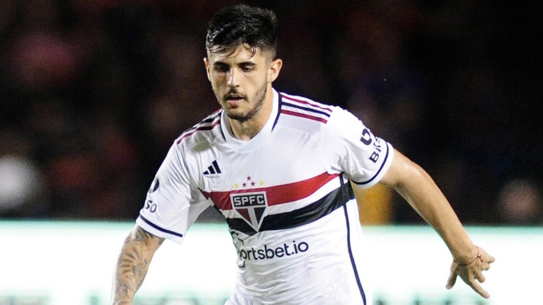 ПСЖ подписал 20-летнего бразильского защитника Бералдо