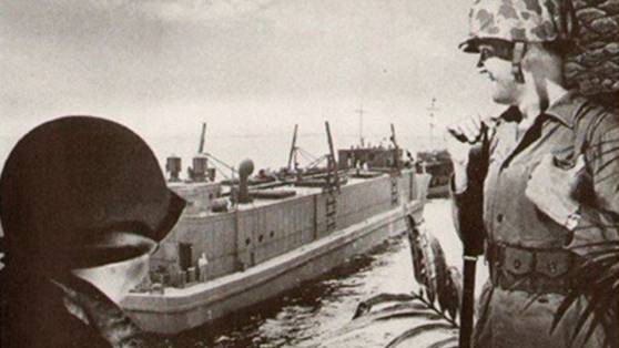 Плавучая фабрика мороженого ВМС США