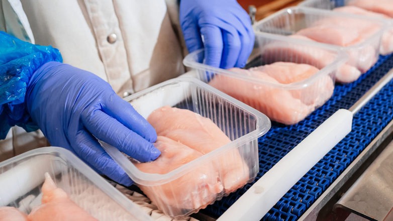 Российские производители мяса птицы увеличивают производство