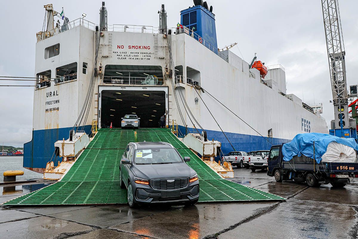 Поставка китайских автомобилей в Россию
