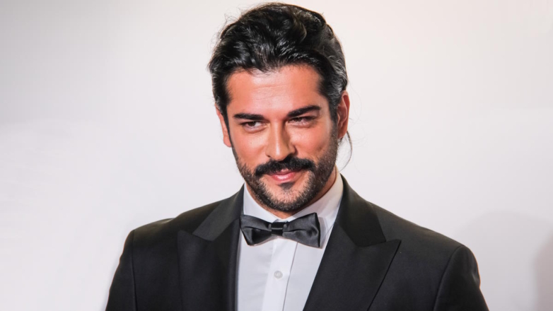 Справка "Профиля": чем известен Бурак Озчивит