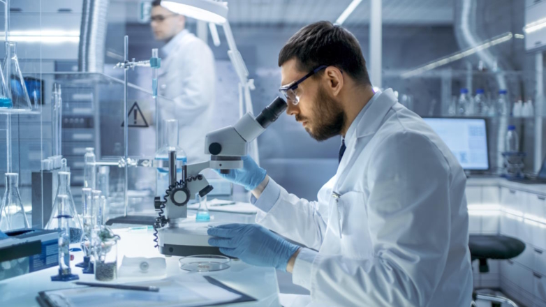 Очищающий воду и генерирующий энергию наноматериал создали дагестанские ученые