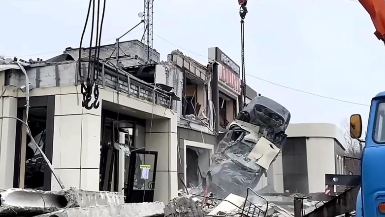 В Лисичанске завершили поисковую операцию на месте обрушения пекарни