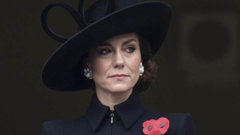 СМИ: в соцсетях обвинили Кейт Миддлтон в попытке симулировать рак