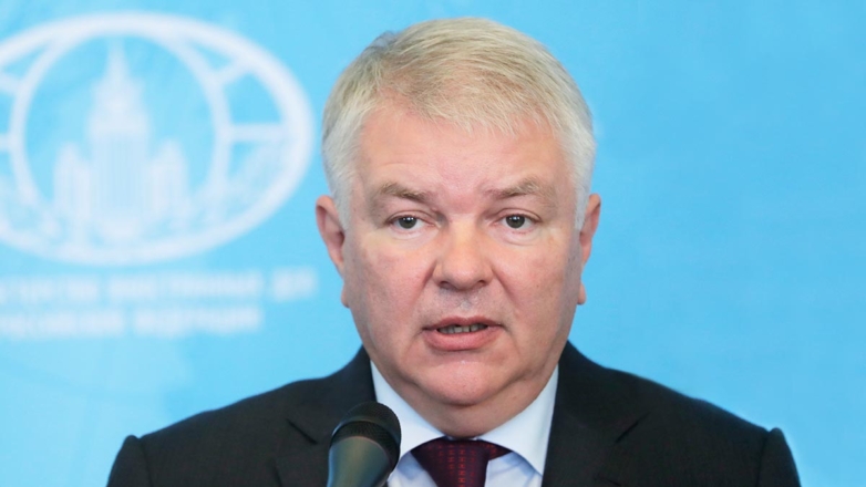 Посол РФ во Франции назвал заявления Макрона призывами к третьей мировой