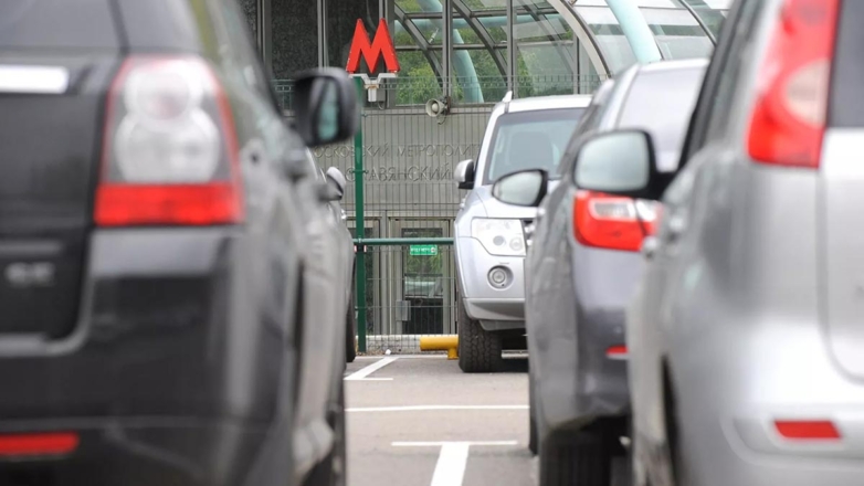 В Москве и Подмосковье расширят сеть перехватывающих парковок