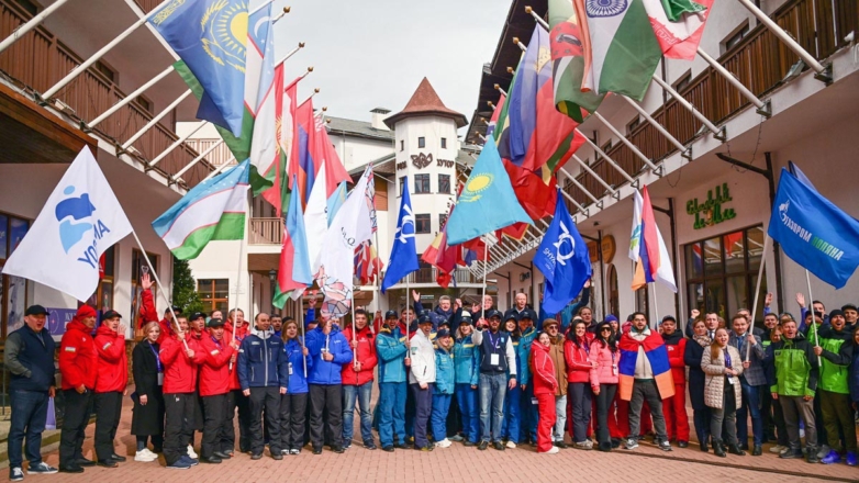 Казахстан вошел в тройку самых популярных у российских туристов стран