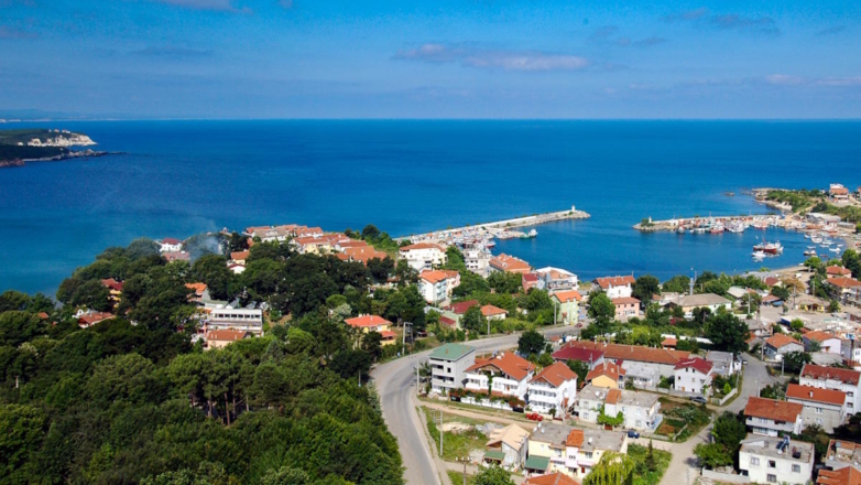 Во время подводных раскопок на черноморском побережье Турции обнаружили десятки древних артефактов