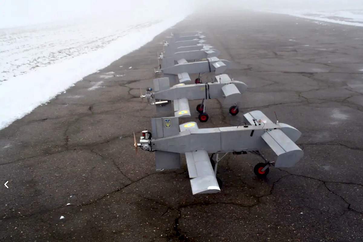 БПЛА-камикадзе дальнего действия AQ 400 Scythe («Коса»)